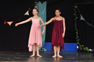 Dyktige ballerinaer fra Kirkenær Balettskole 